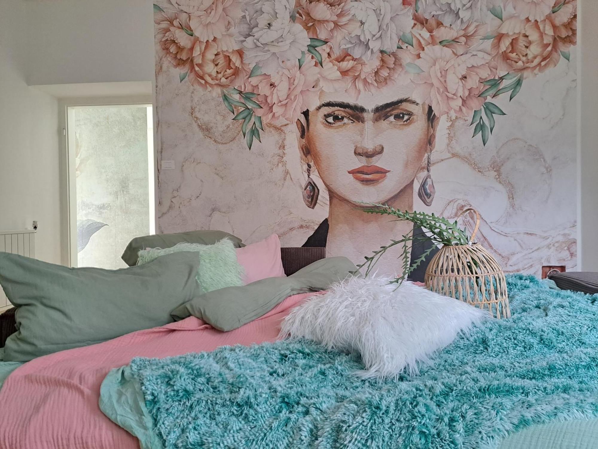 Apartment Wildflower In Privatvilla Im Herzen Merans Ngoại thất bức ảnh