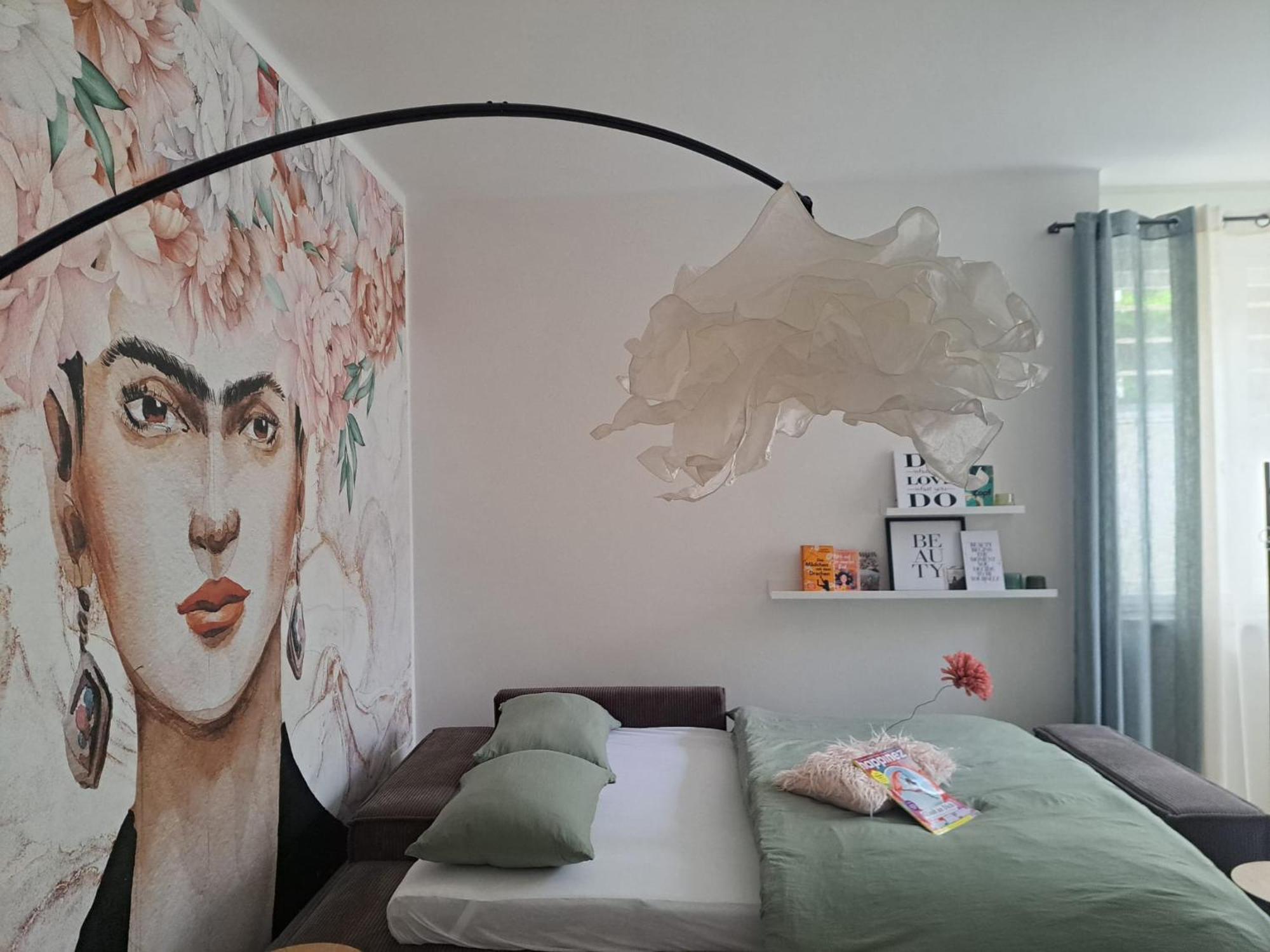 Apartment Wildflower In Privatvilla Im Herzen Merans Ngoại thất bức ảnh